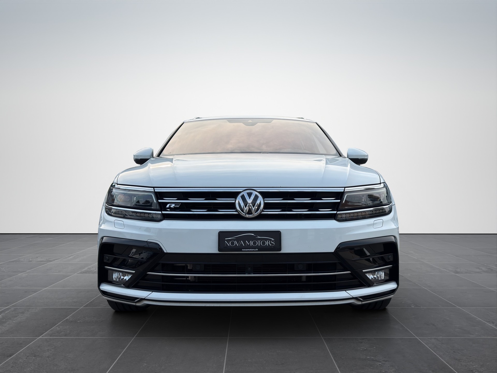 VW Tiguan 2.0TSI Highline 4Motion DSG-image-1
