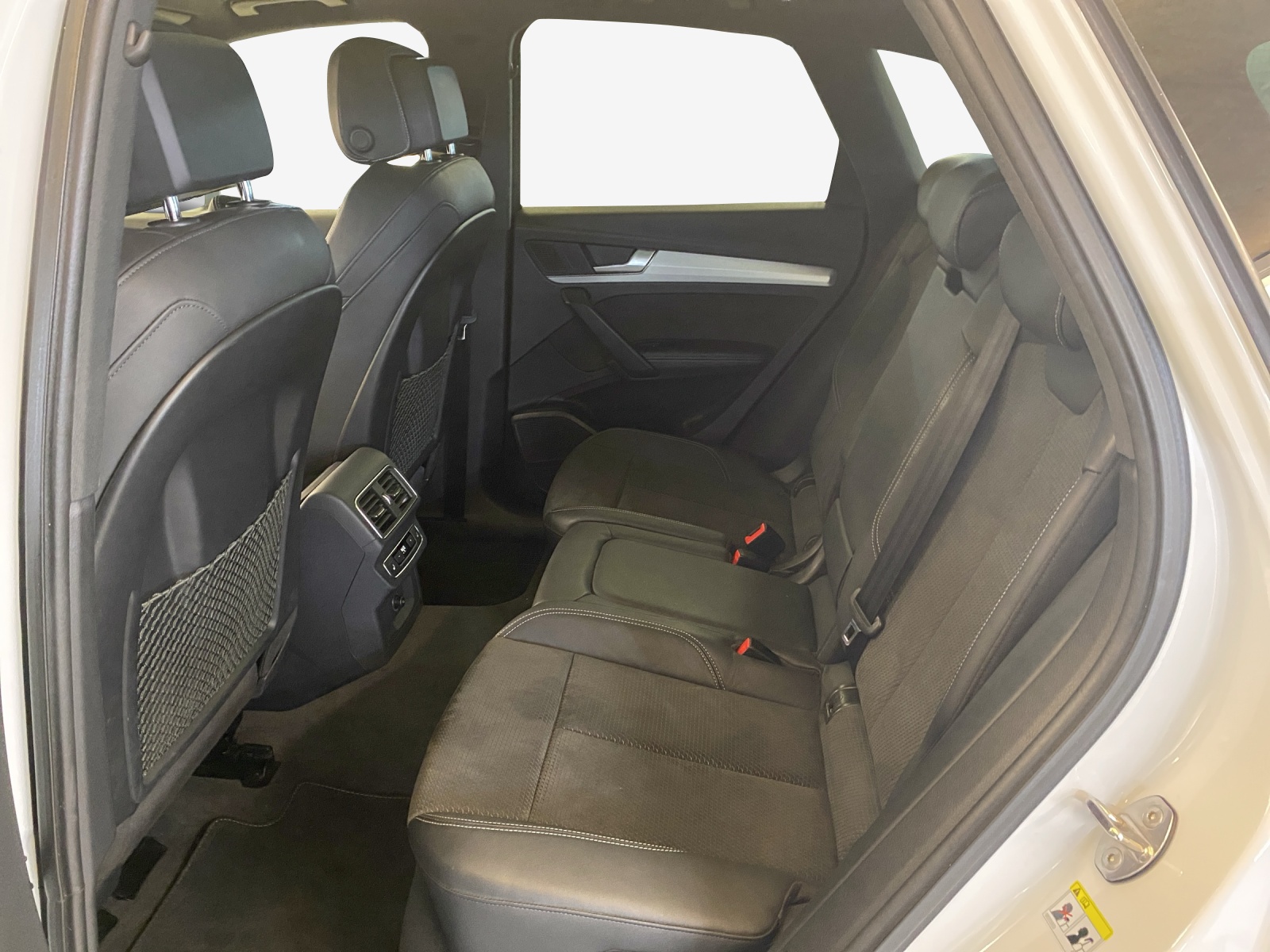 AUDI Q5 40 TDI sport quattro S-tronic-image-11