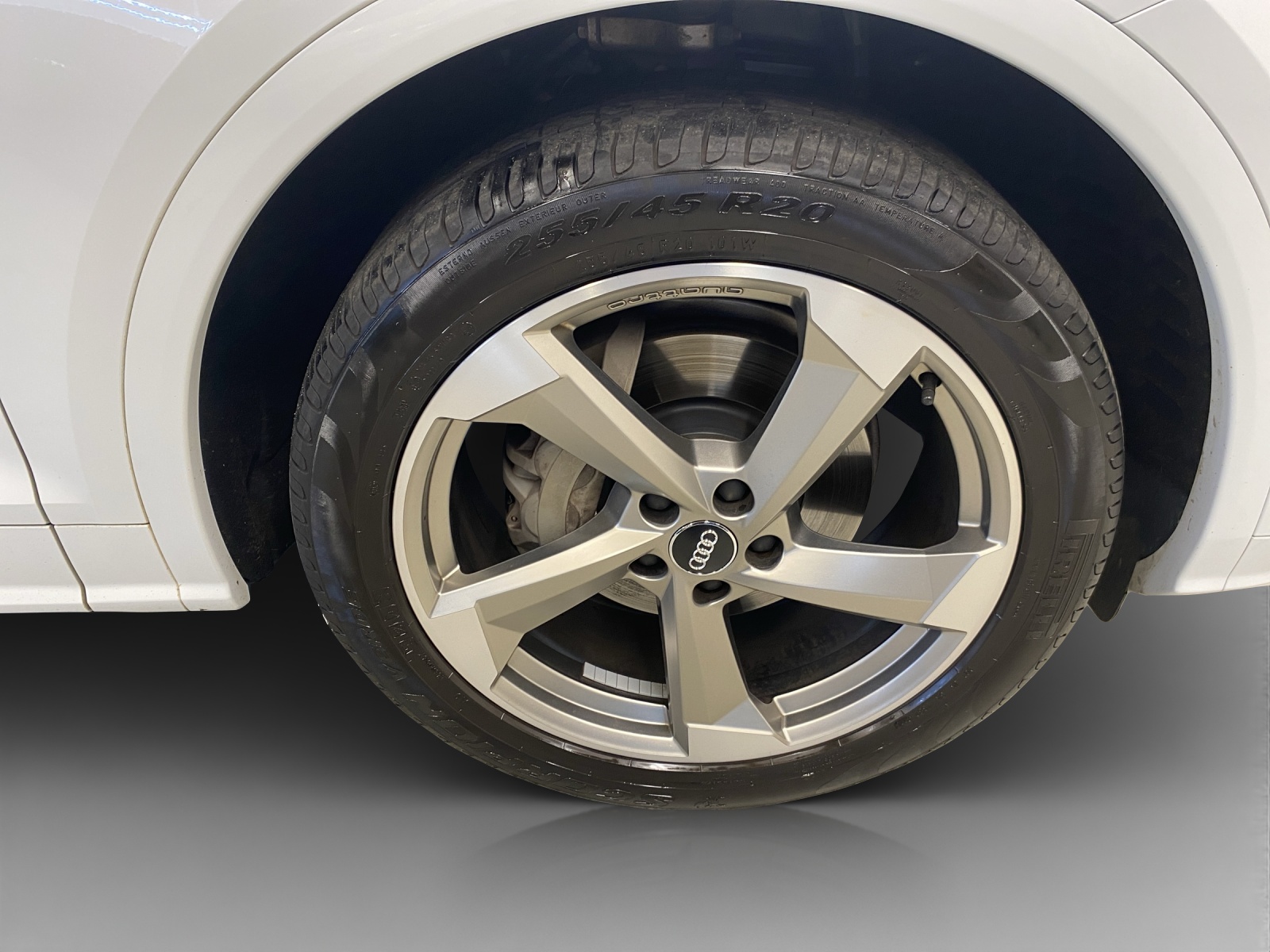 AUDI Q5 40 TDI sport quattro S-tronic-image-15