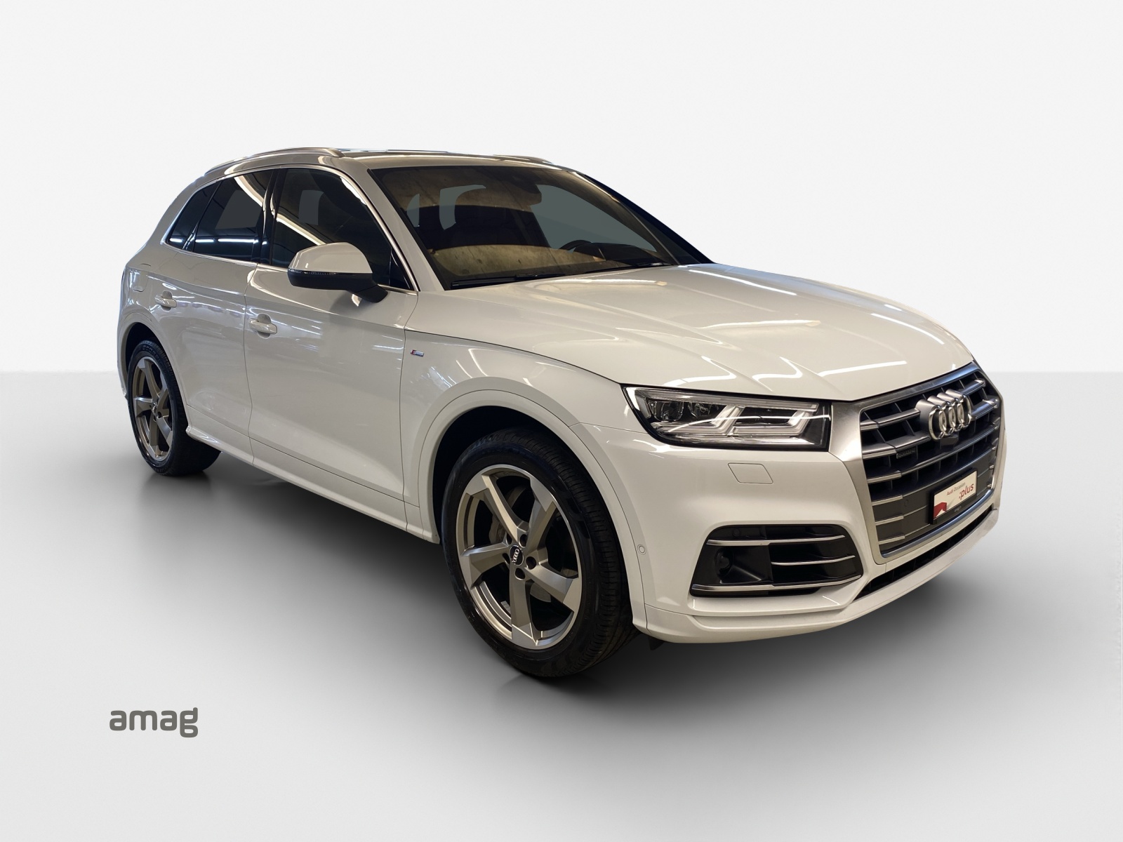AUDI Q5 40 TDI sport quattro S-tronic-image-5