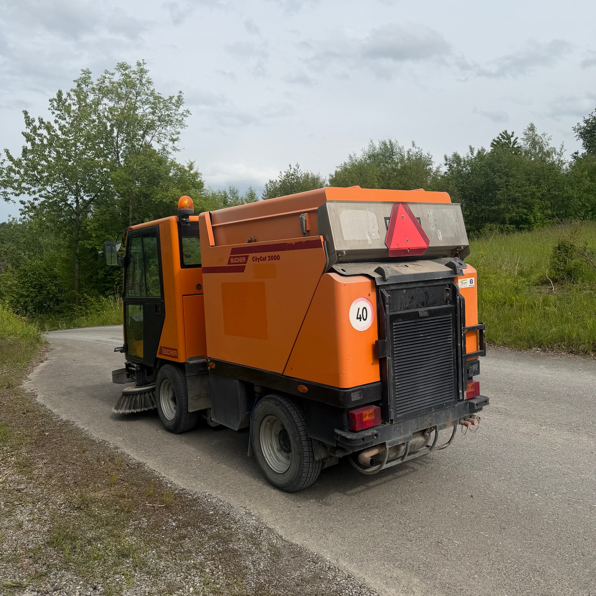 BUCHER City Cat 2000 E2-image-5