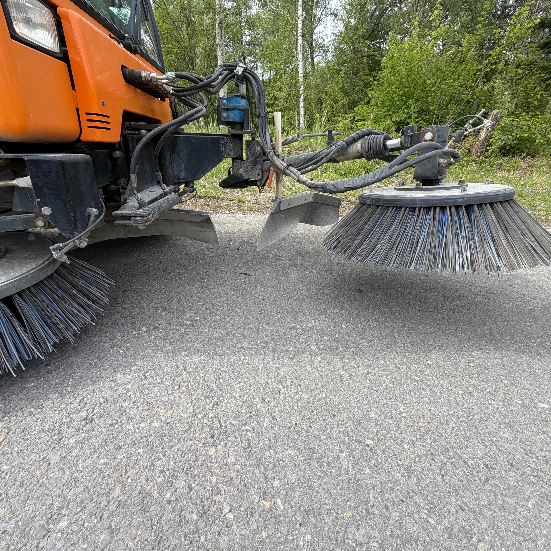 BUCHER City Cat 2000 E2-image-8