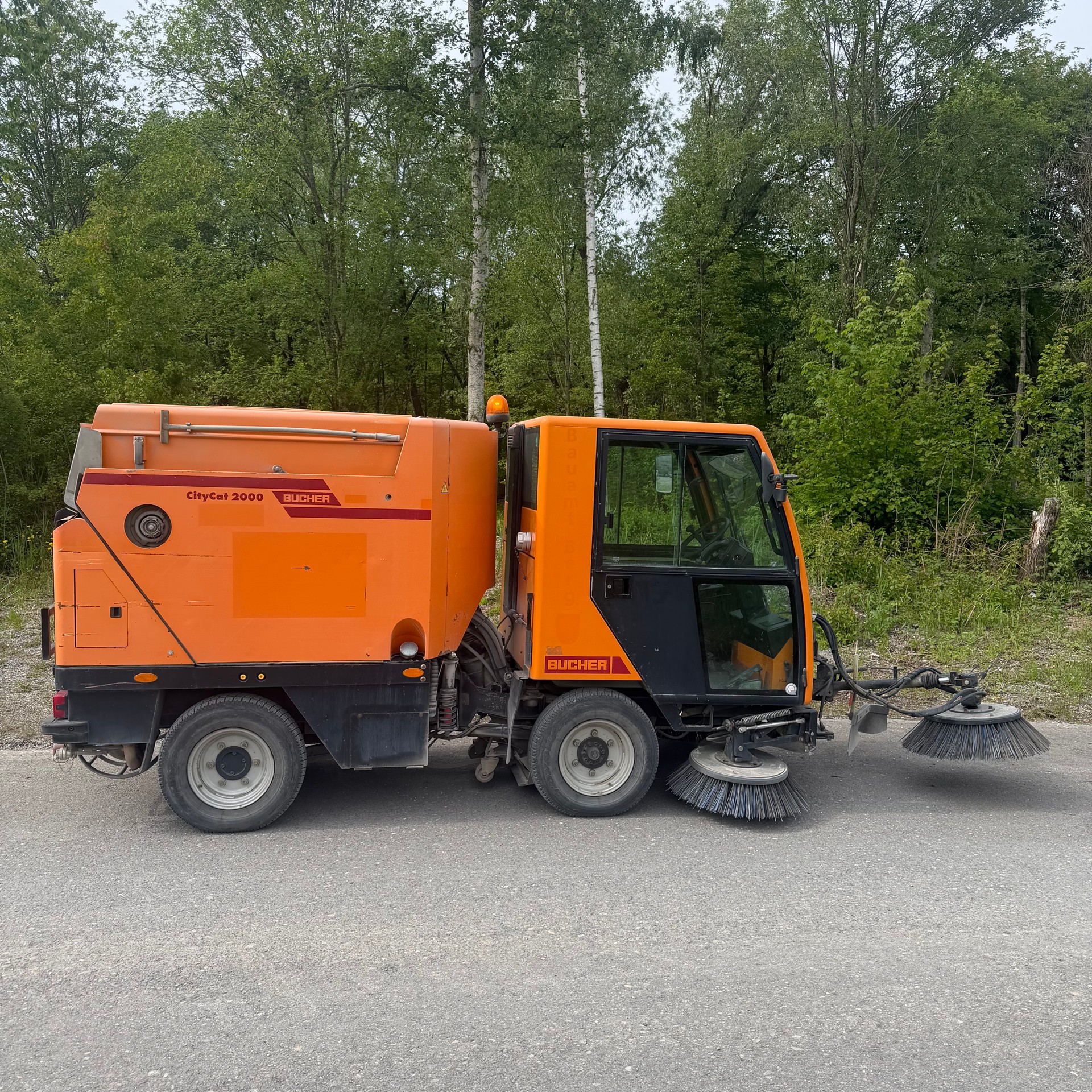 BUCHER City Cat 2000 E2-image-4