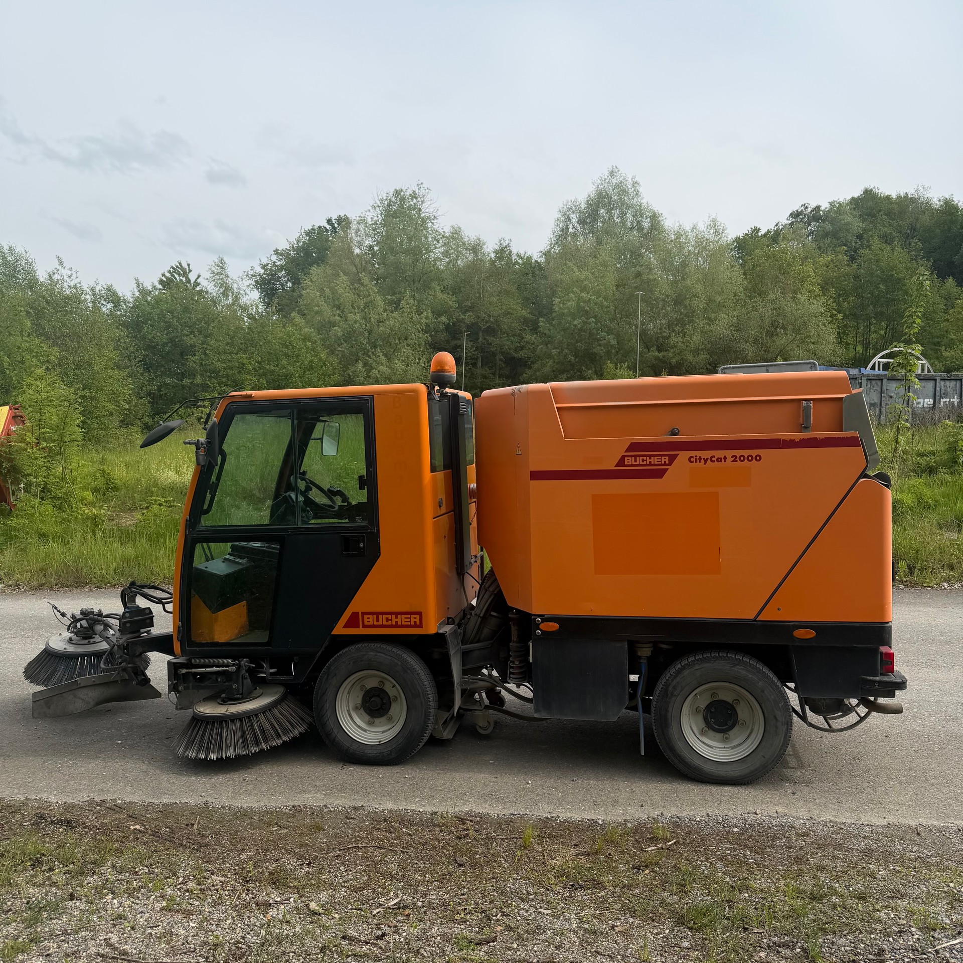 BUCHER City Cat 2000 E2-image-3