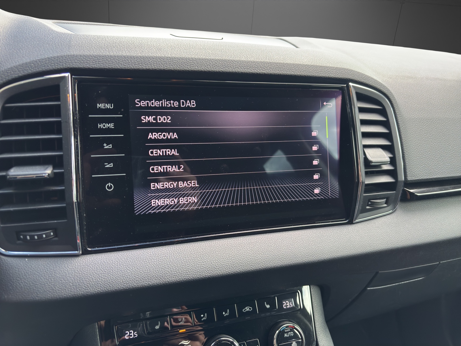 SKODA Karoq 1.5 TSI ACT Style DSG-image-8