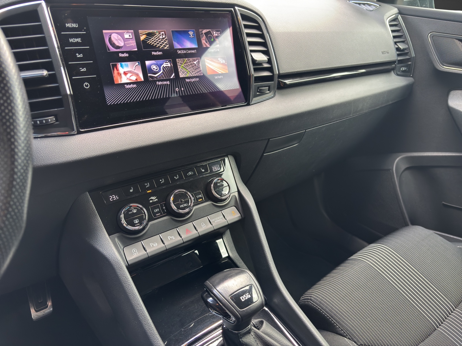 SKODA Karoq 1.5 TSI ACT Style DSG-image-6