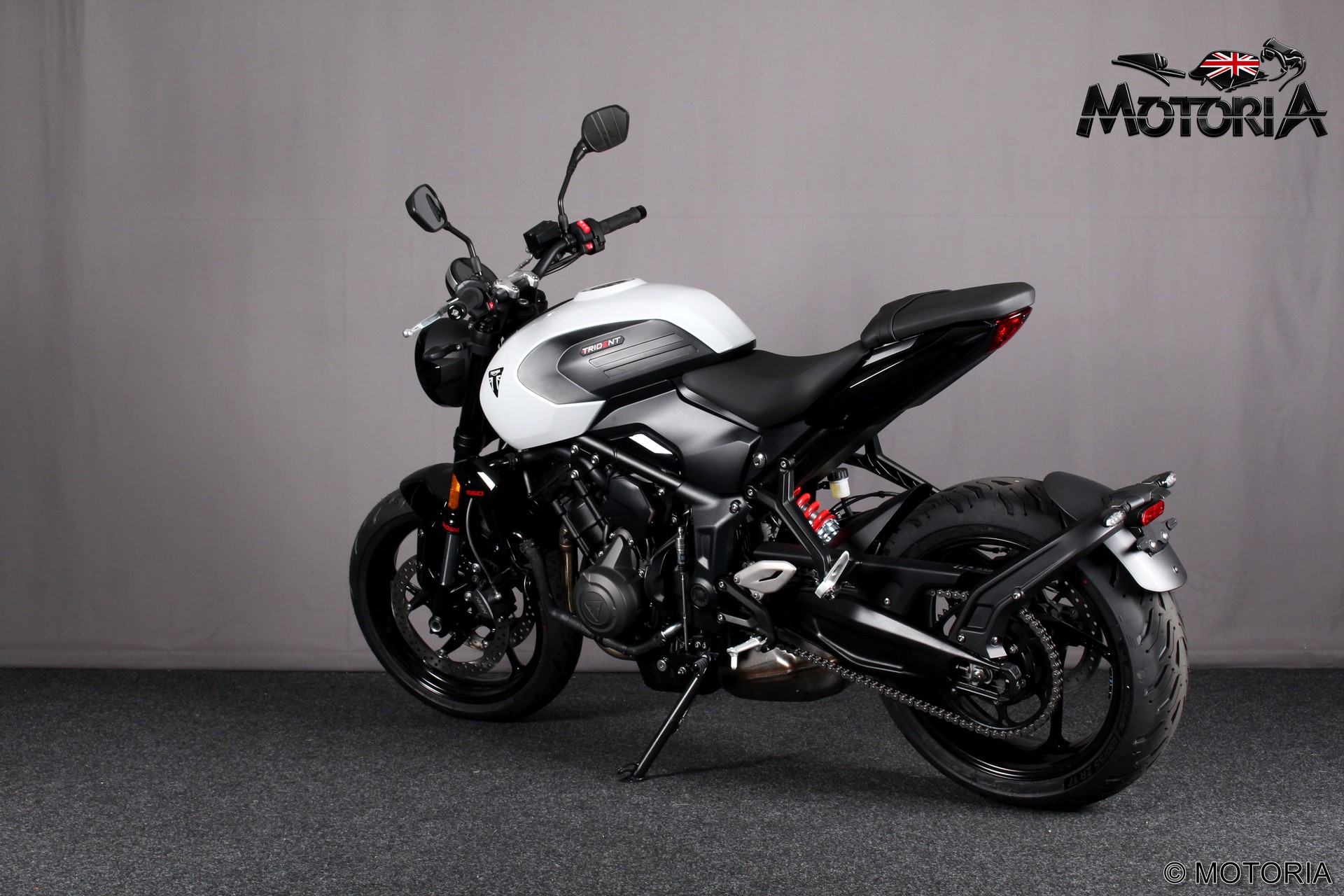 TRIUMPH Trident 660 (35kW)-image-4