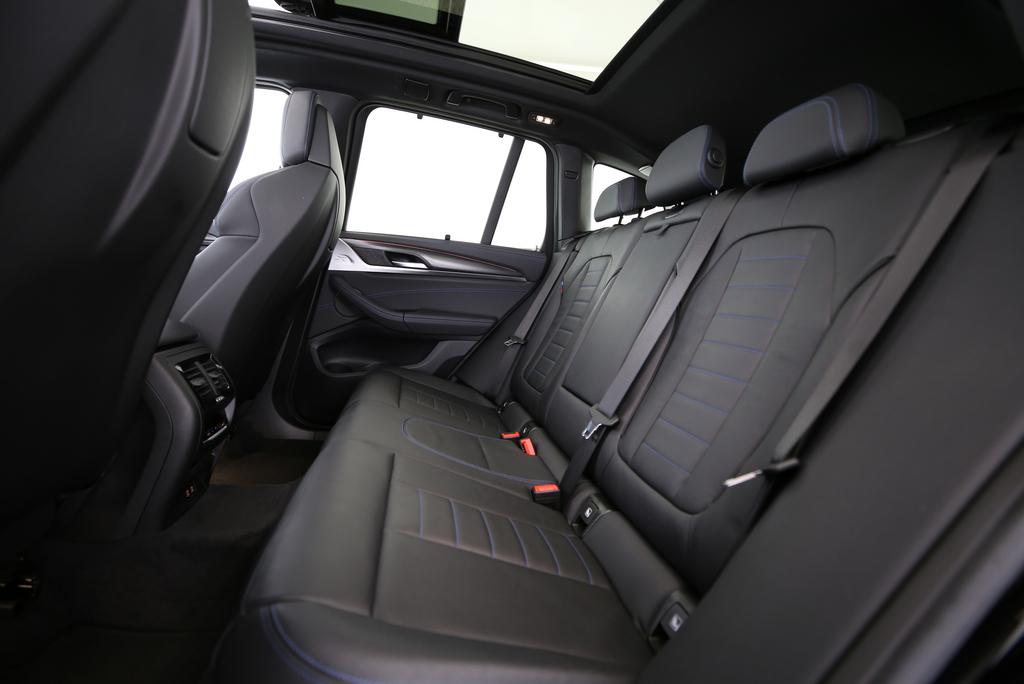 BMW X3 20d xDrive-image-13