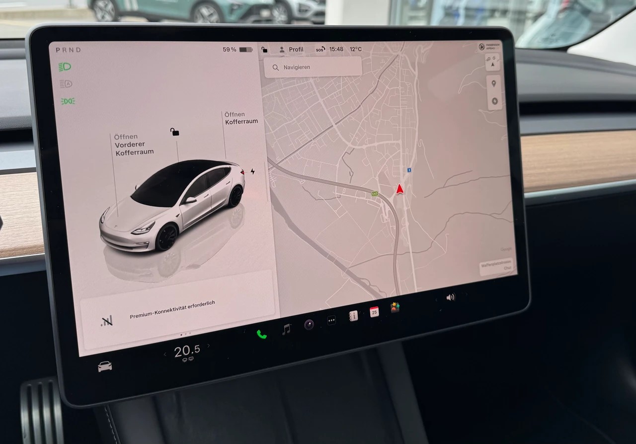 TESLA Model 3 Performance Dual Motor AWD-image-12