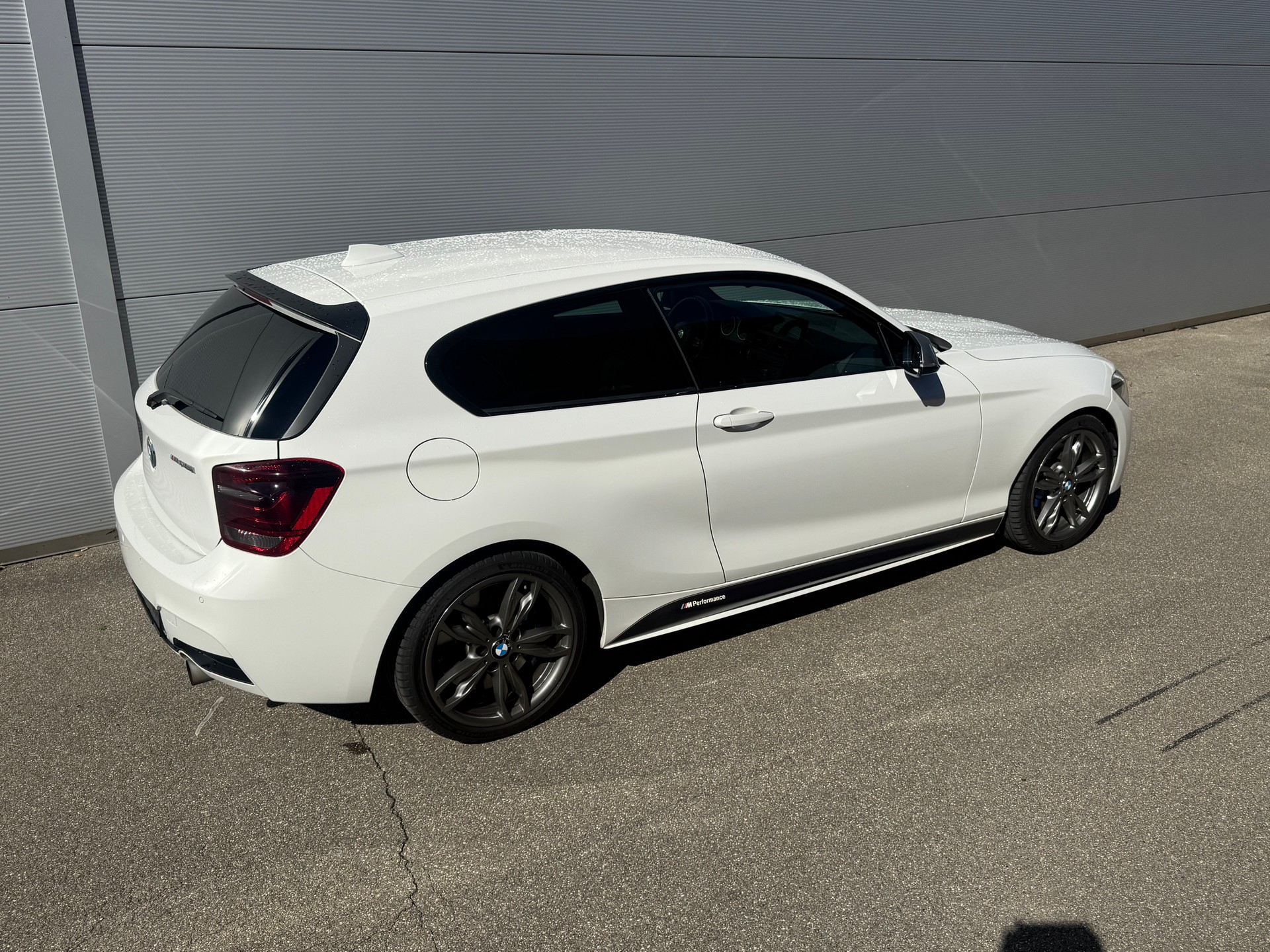 BMW M135i xDrive Steptronic-image-3