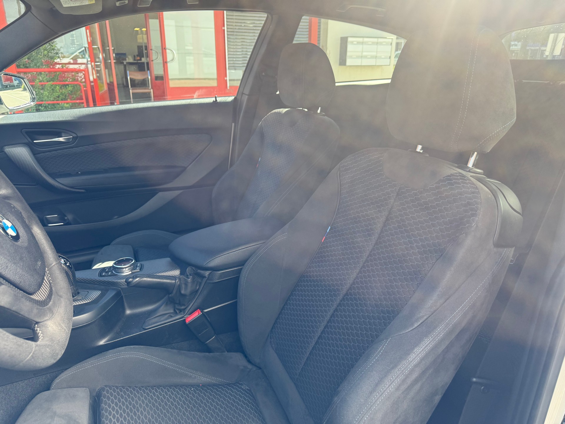 BMW M135i xDrive Steptronic-image-7
