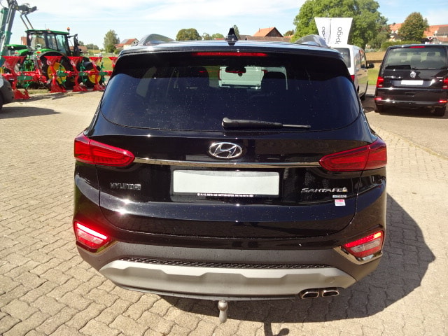 HYUNDAI Santa Fe 2.2 CRDI Vertex 4WD Automatic-image-3