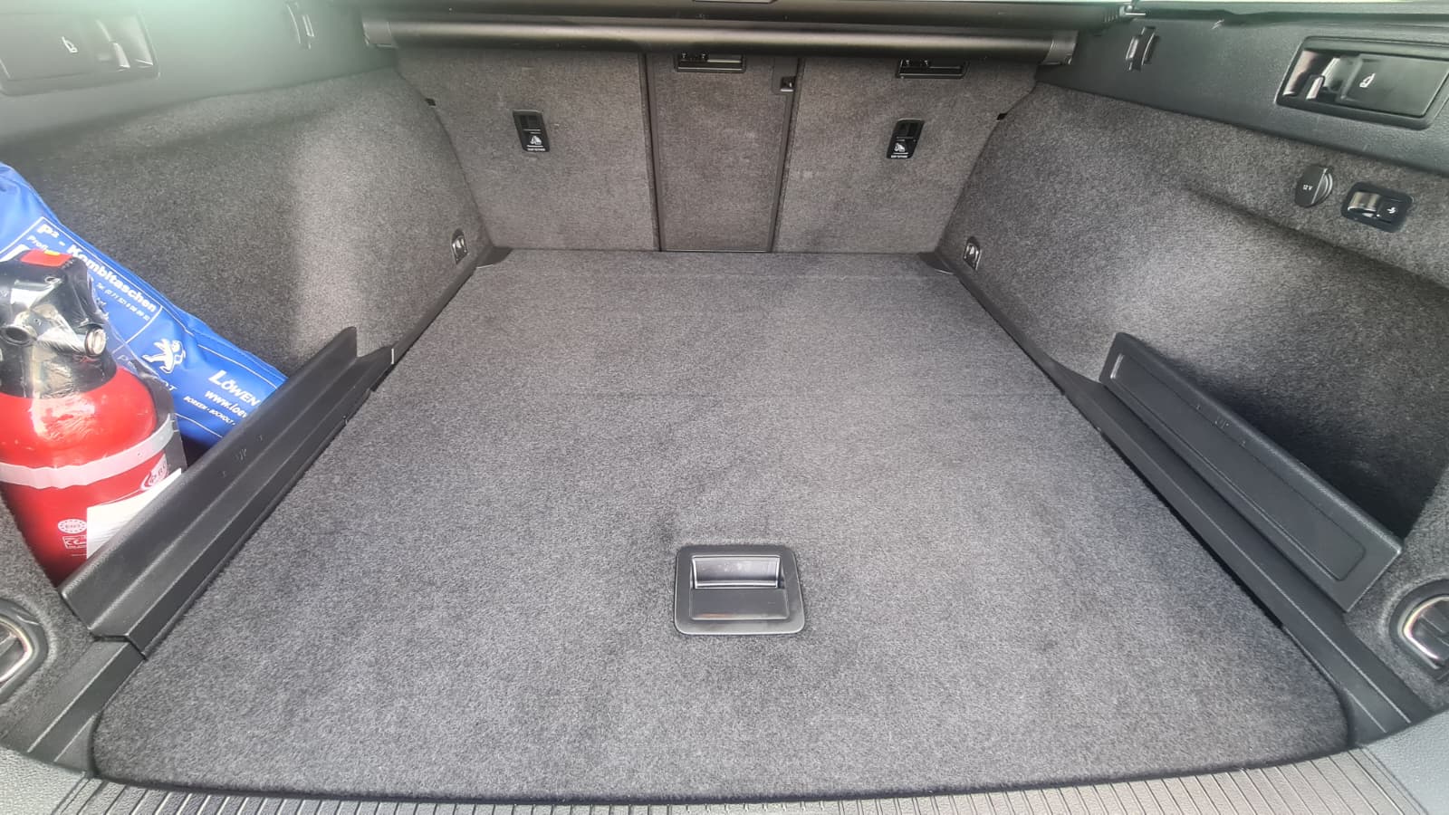 VW Passat Variant 2.0 TDI Business DSG ** Gr-Navi **RF-Kamera ** Anh-Kupplung ** Sitzmemory ** ACC ** Frisch Ab MFK & Service **-image-9