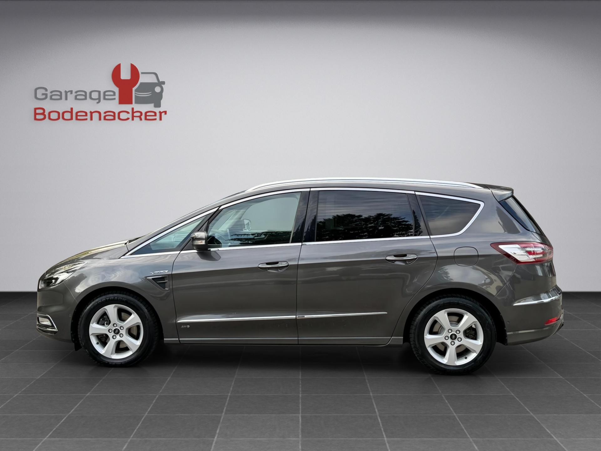 FORD S-Max 2.0 TDCi Vignale AWD PowerShift-showroom-element-1