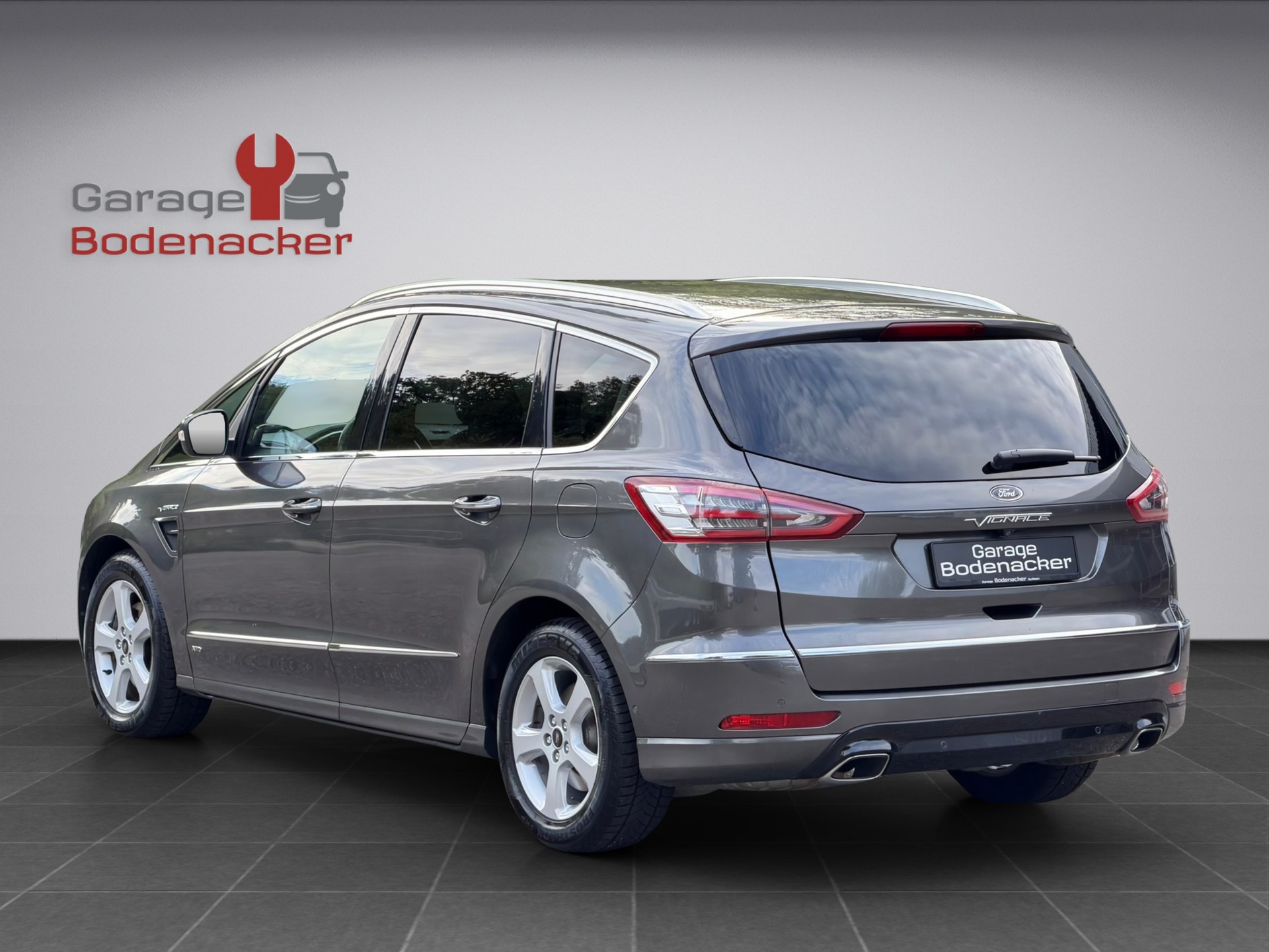 FORD S-Max 2.0 TDCi Vignale AWD PowerShift-showroom-element-2
