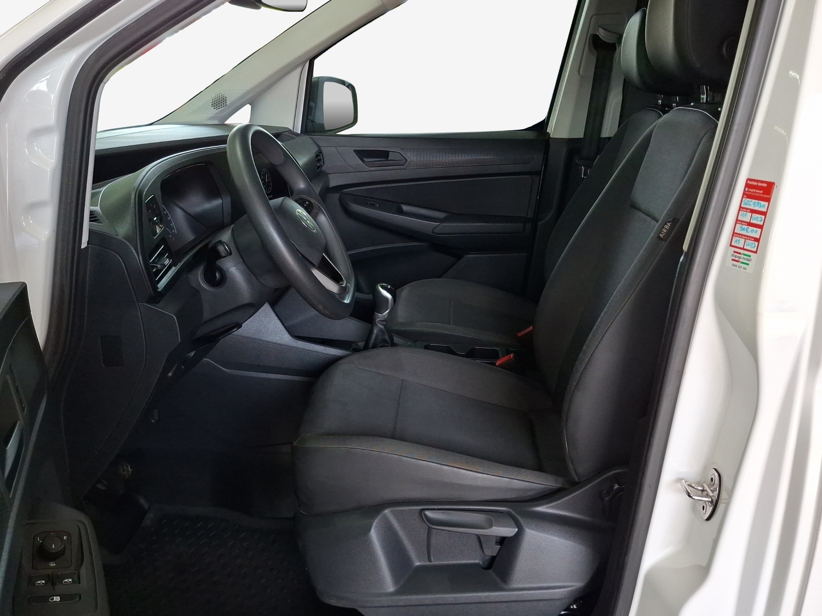 VW Caddy Cargo 2.0TDI-image-7