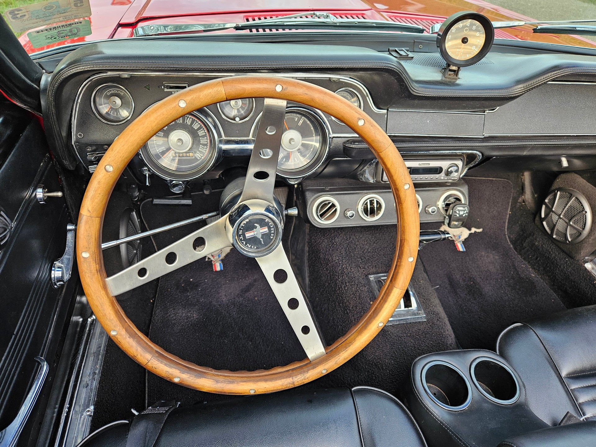 FORD 1976 Convertible Veteran V8-image-8