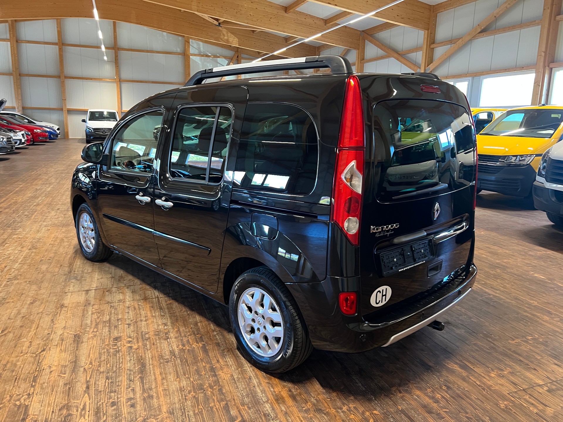 RENAULT Kangoo 1.6 16V Expression Automatic-image-6