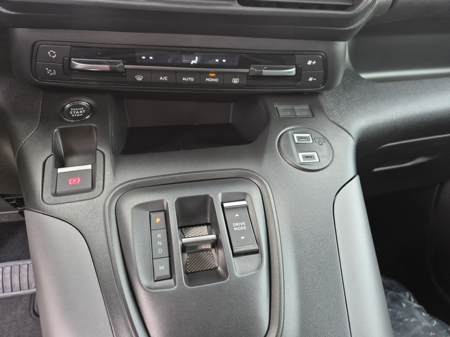 TOYOTA Proace City Verso L2 1.5 HDi 130 Trend-image-14