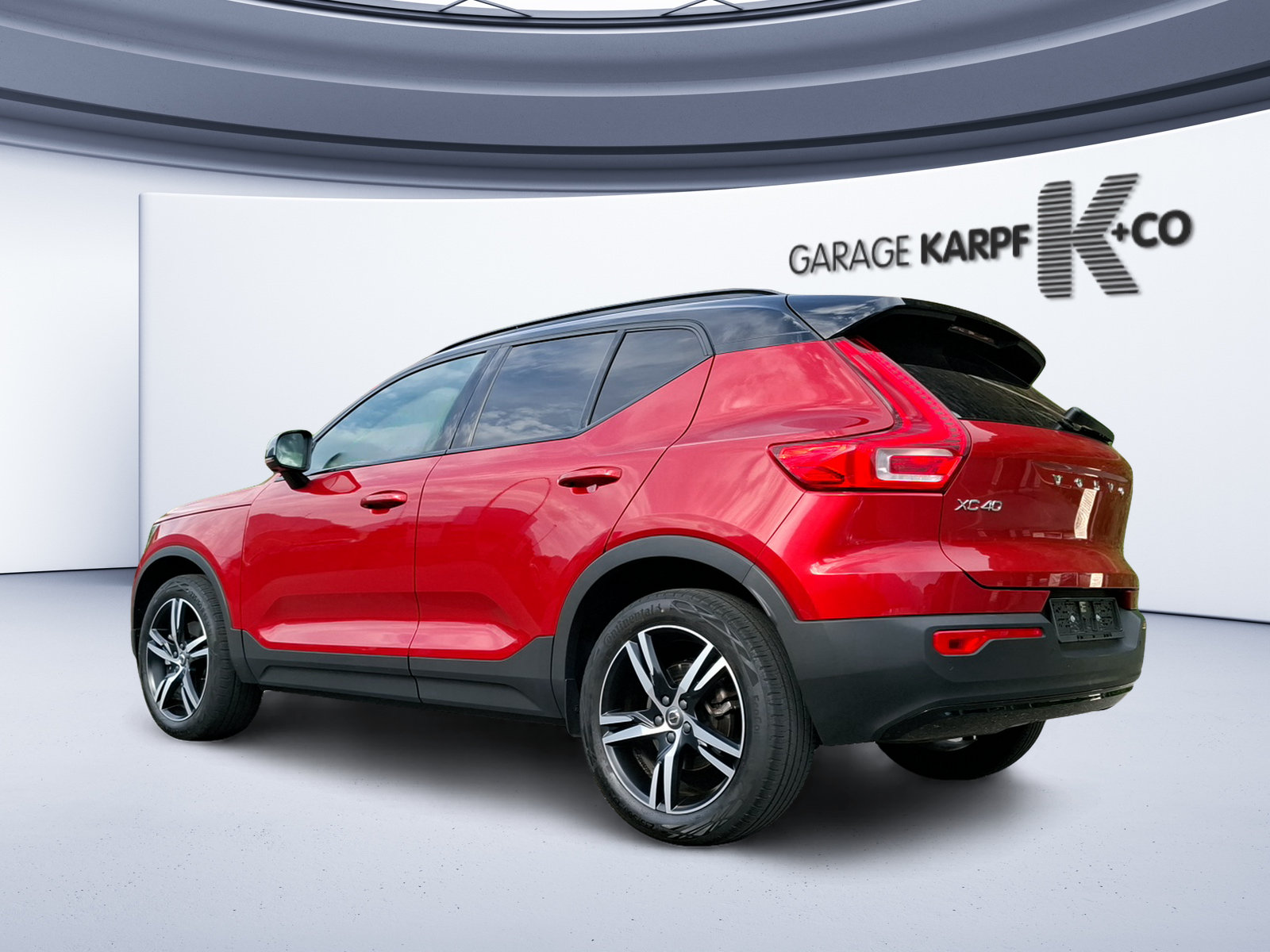 VOLVO XC40 B4 Benzin Mild Hybrid AWD R-Design Geartronic-image-2