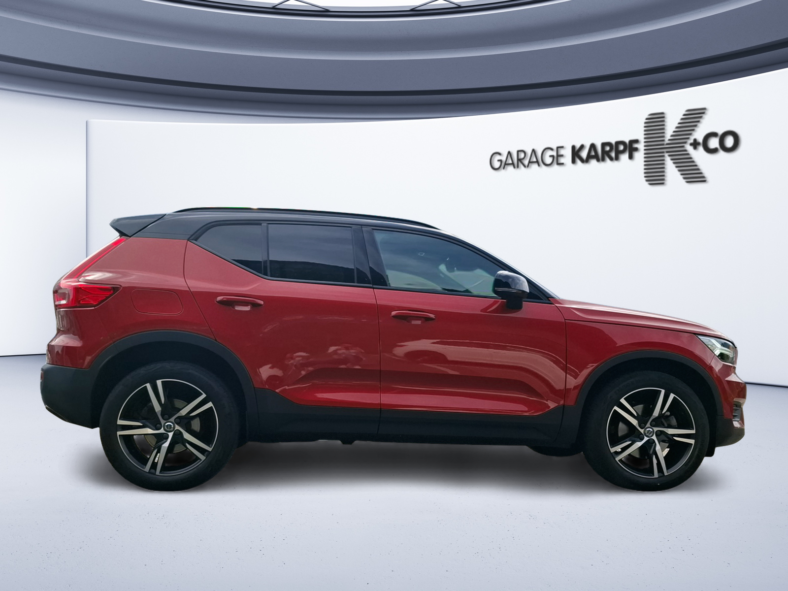 VOLVO XC40 B4 Benzin Mild Hybrid AWD R-Design Geartronic-image-5