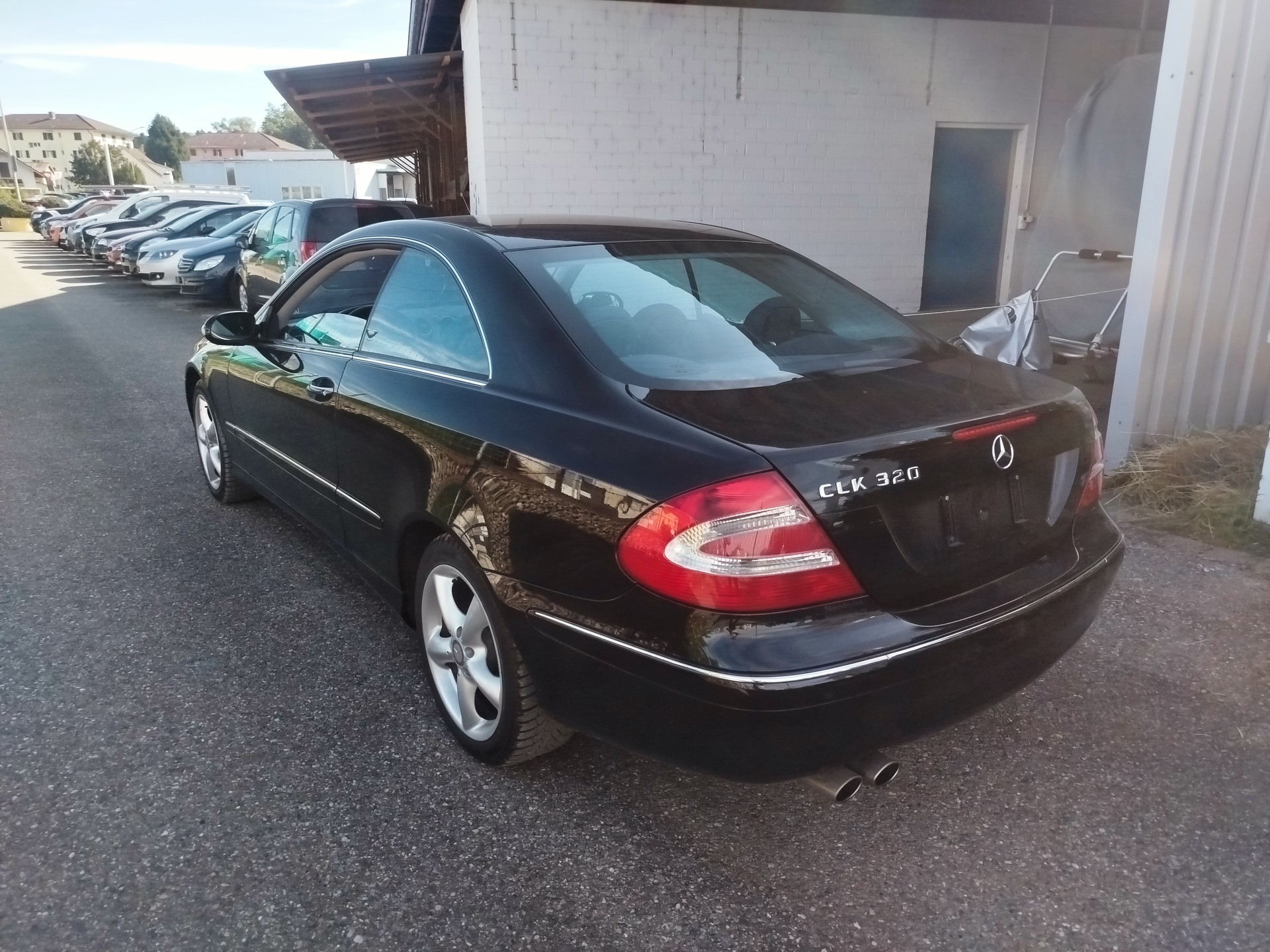 MERCEDES-BENZ CLK 320 Avantgarde Automatic-image-5
