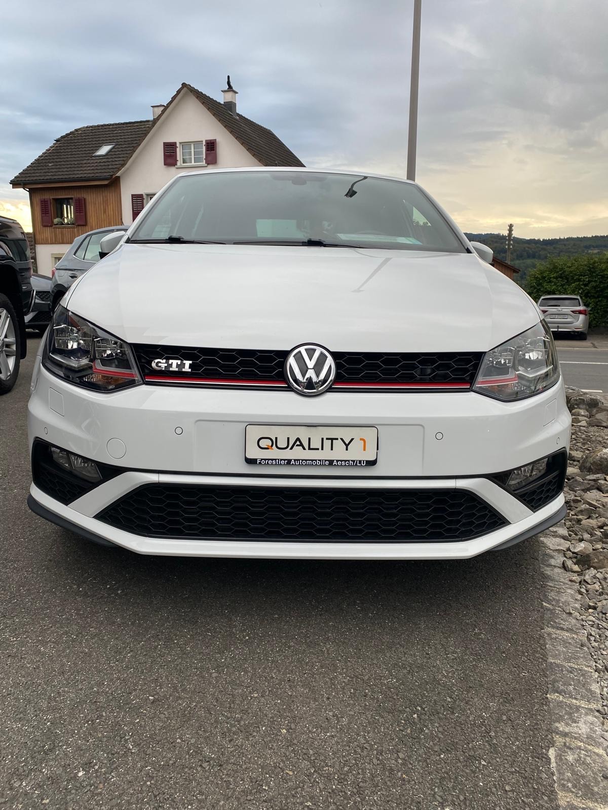 VW Polo 1.8 TSI GTI DSG-image-4