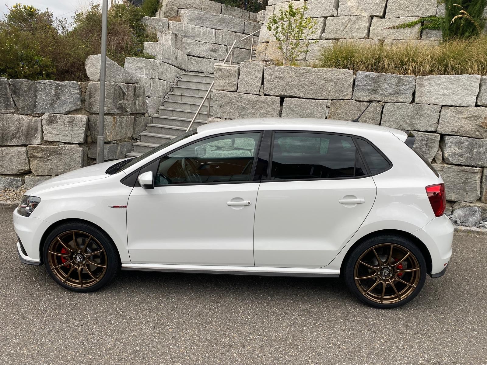 VW Polo 1.8 TSI GTI DSG-image-1