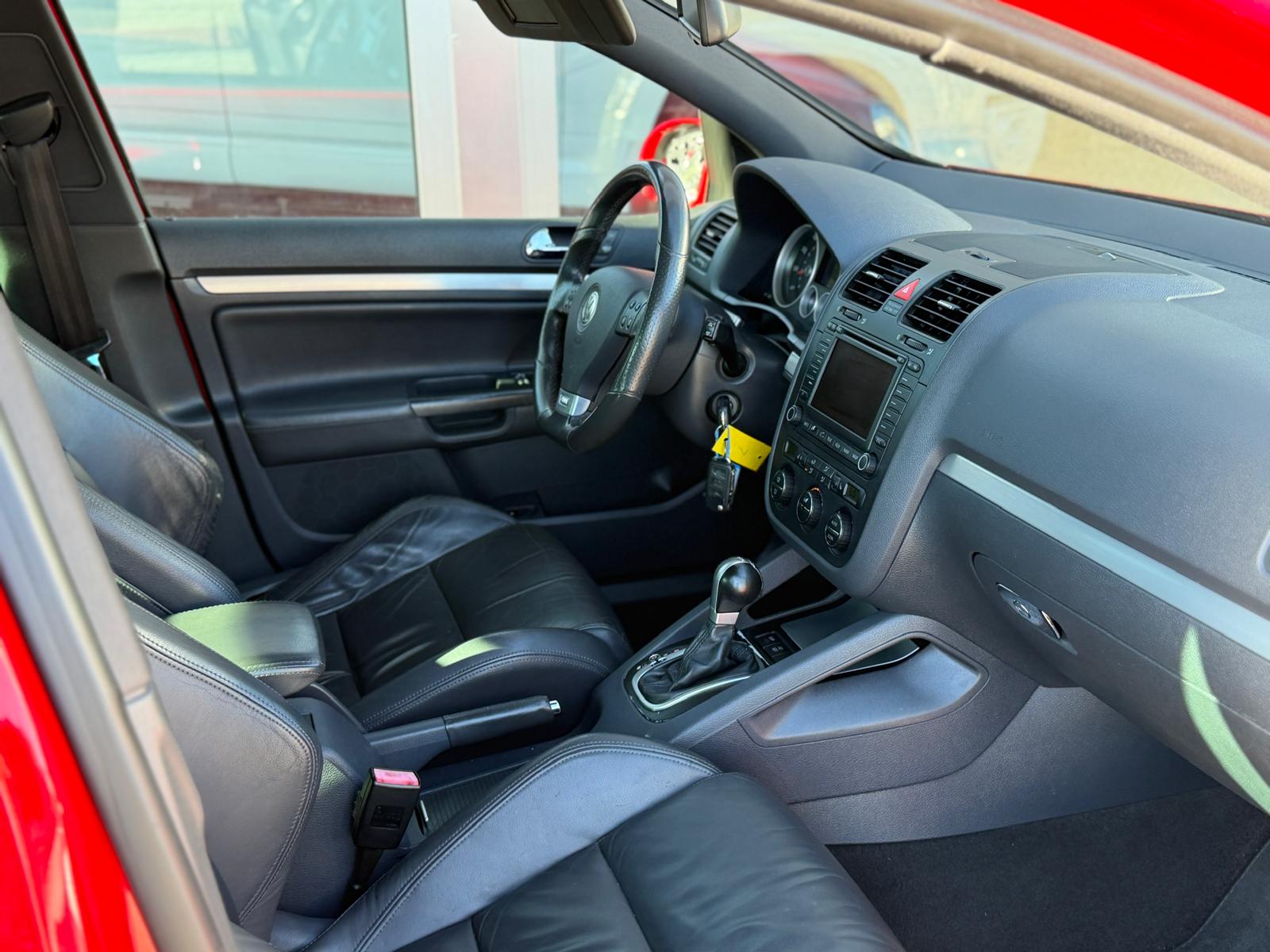 VW Golf 2.0 TFSI GTI-image-10