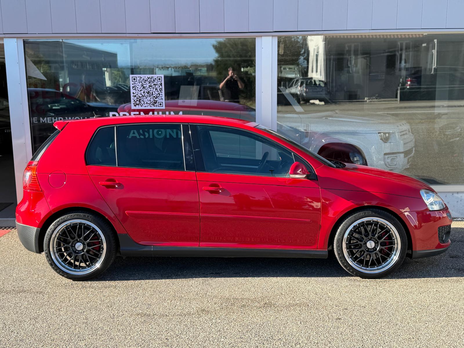 VW Golf 2.0 TFSI GTI-image-3
