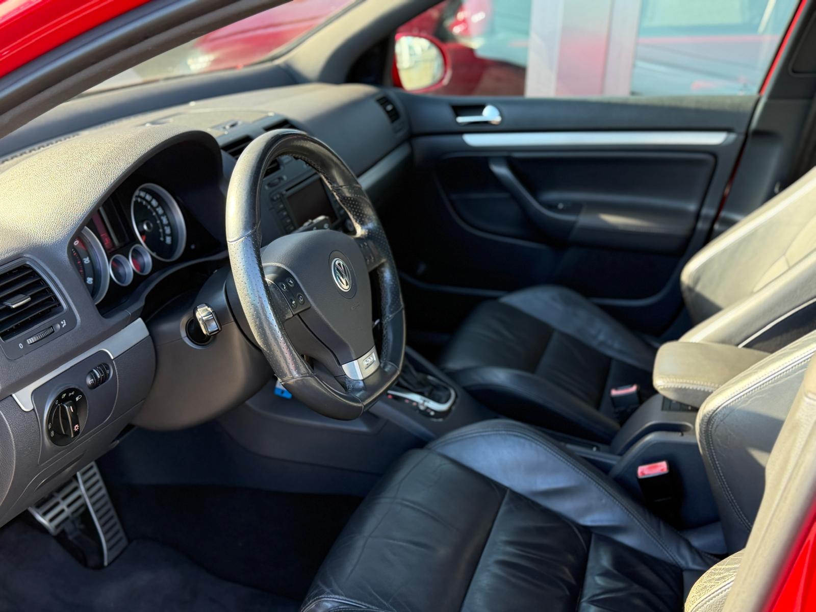 VW Golf 2.0 TFSI GTI-image-6