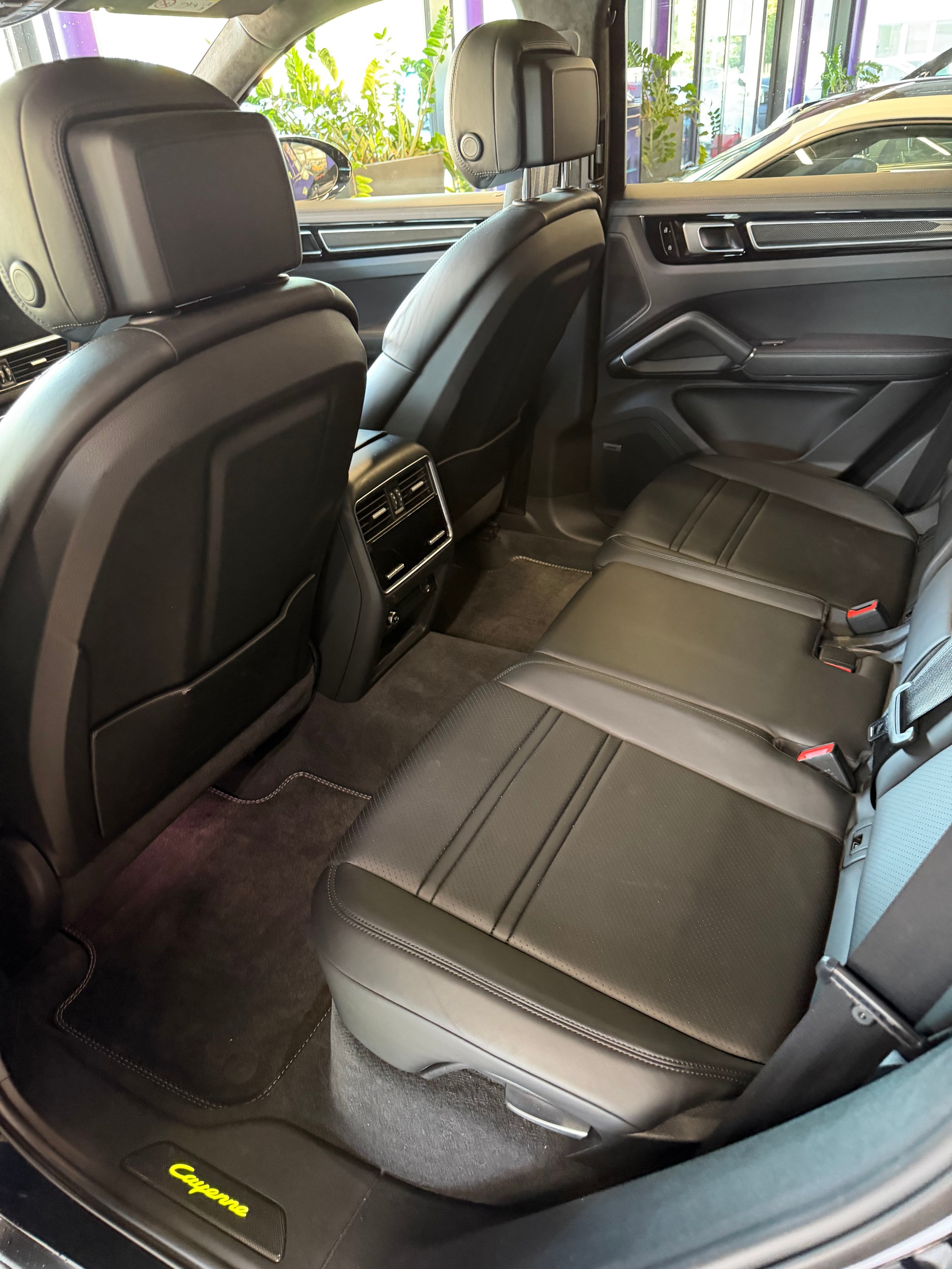 PORSCHE Cayenne E-Hybrid-image-12
