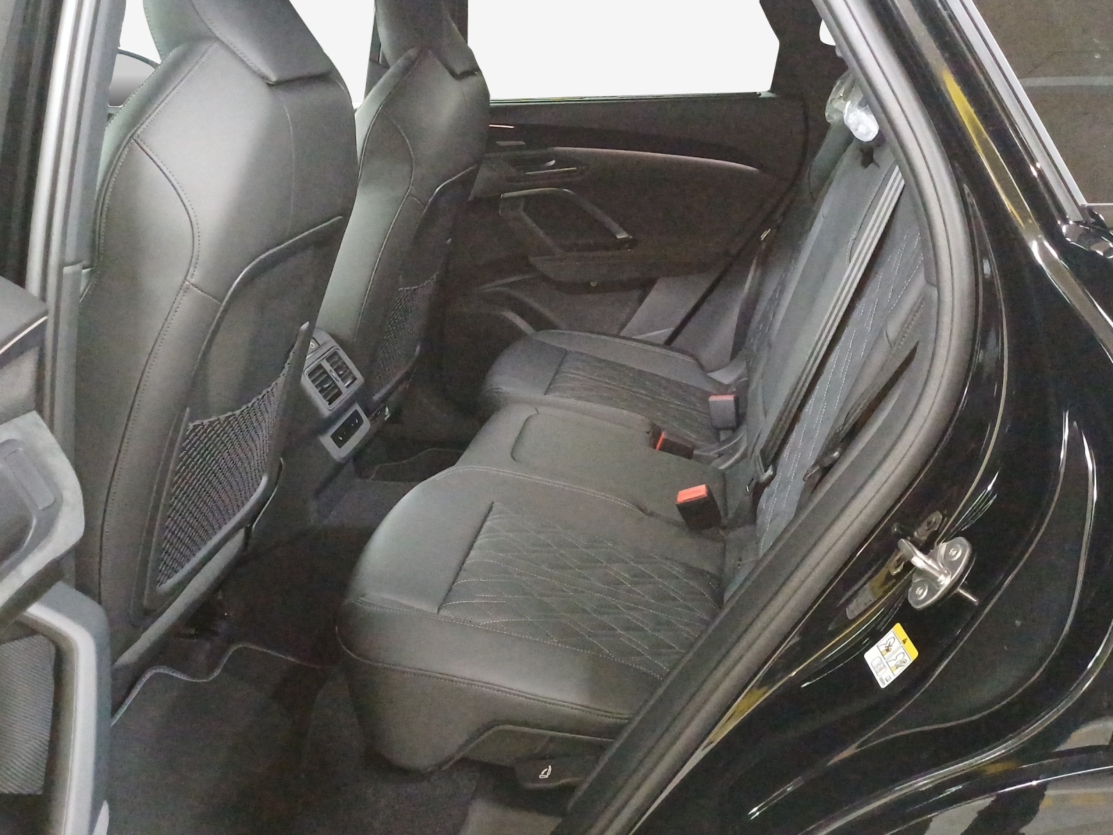 AUDI SQ5 TFSI quattro S-tronic-image-11
