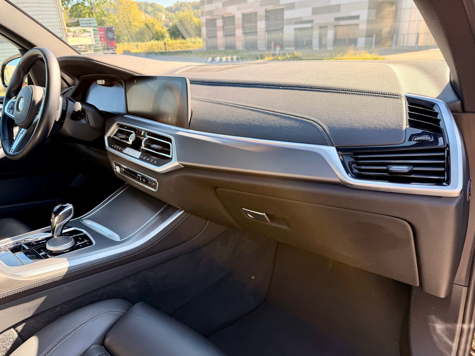 BMW X5 xDrive 48V 40d M Sport Steptronic-image-9