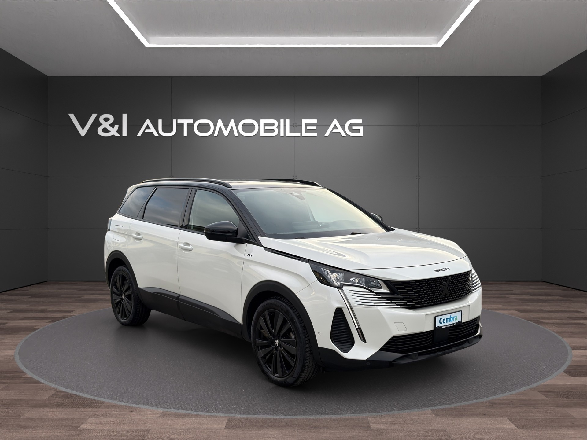 PEUGEOT 5008 1.6 Pure Tech GT Pack EAT8-image-1