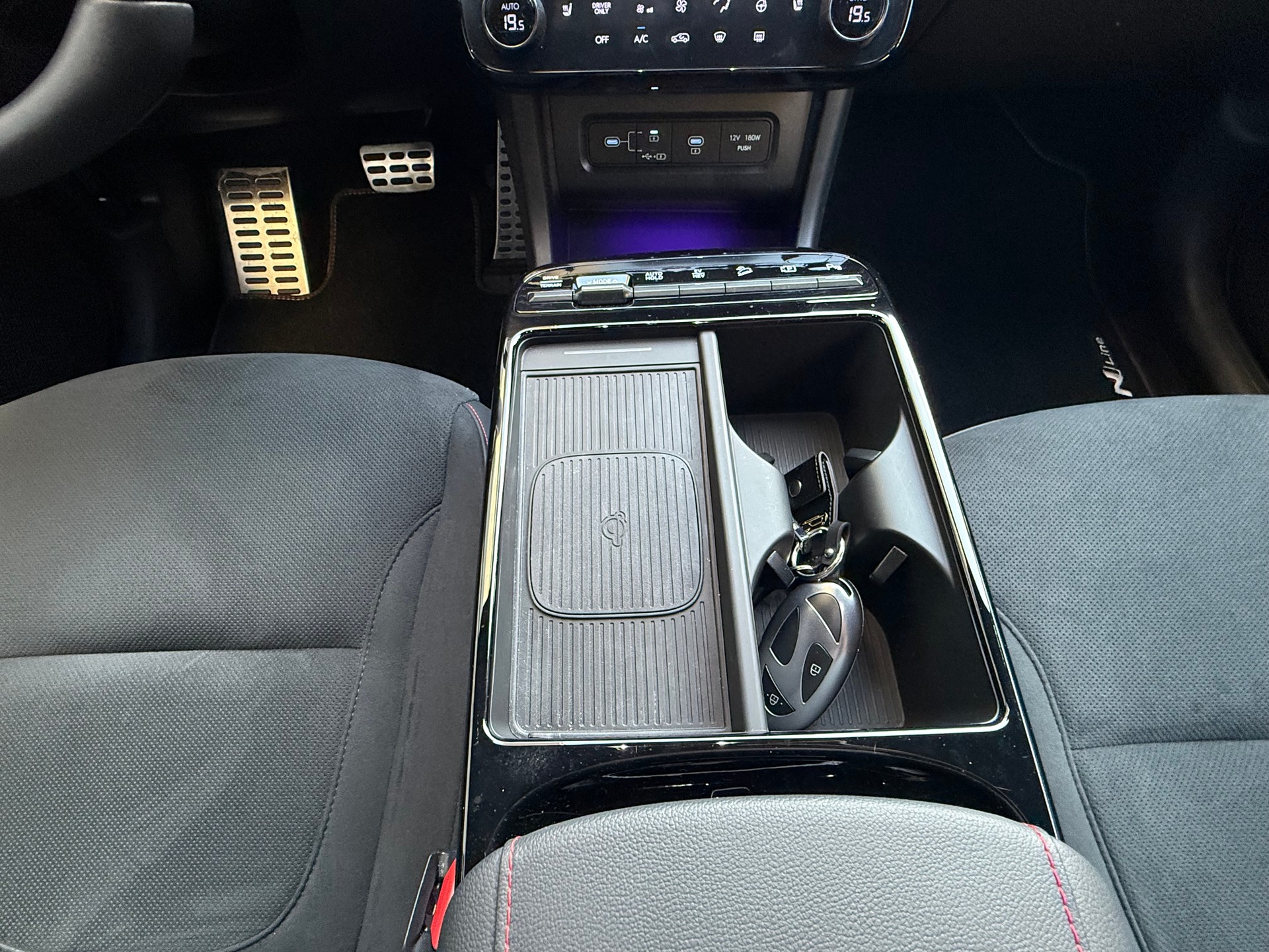 HYUNDAI Tucson 1.6 TGDI PHEV N-Line 4WD-image-12