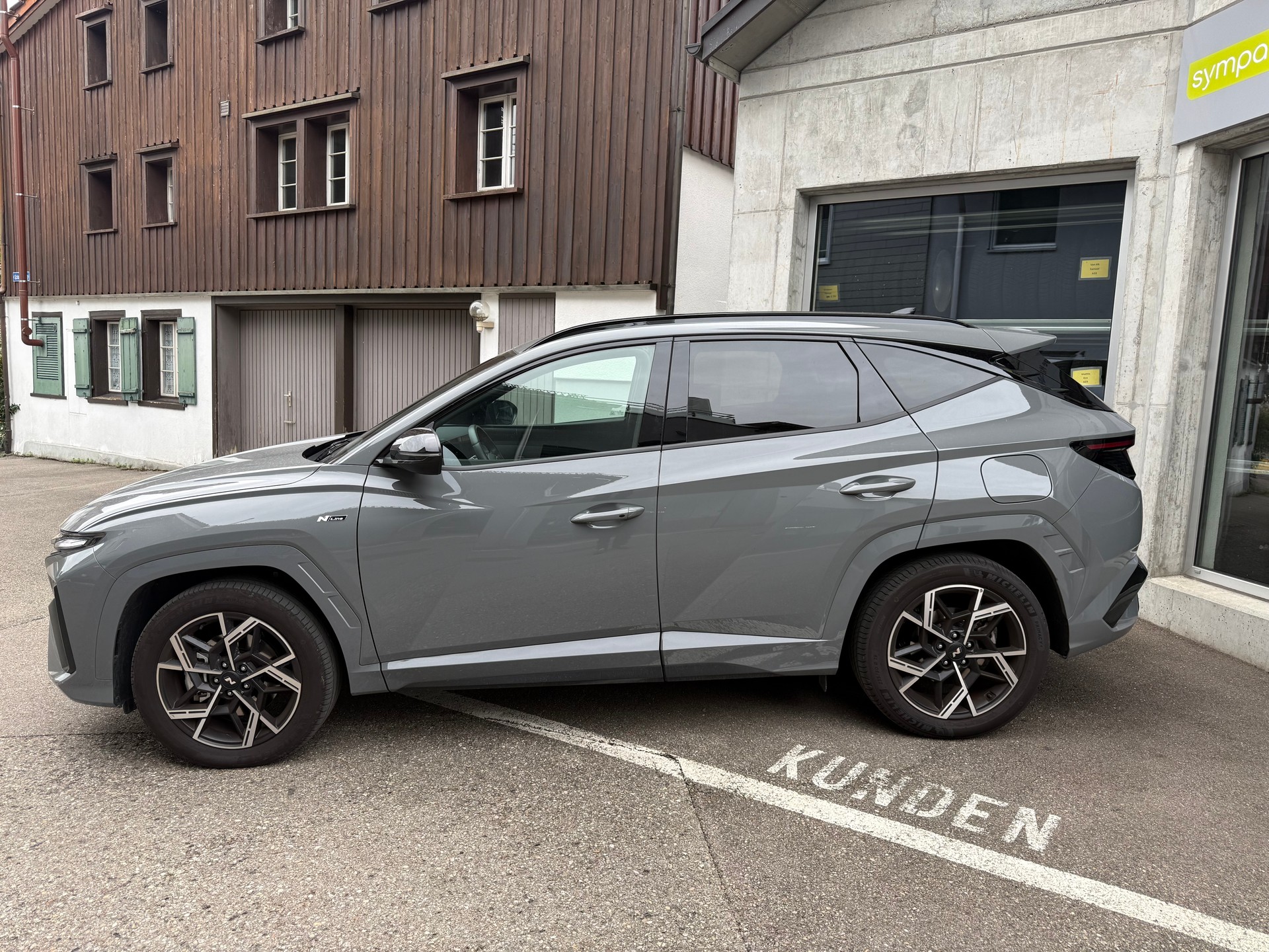 HYUNDAI Tucson 1.6 TGDI PHEV N-Line 4WD-image-2