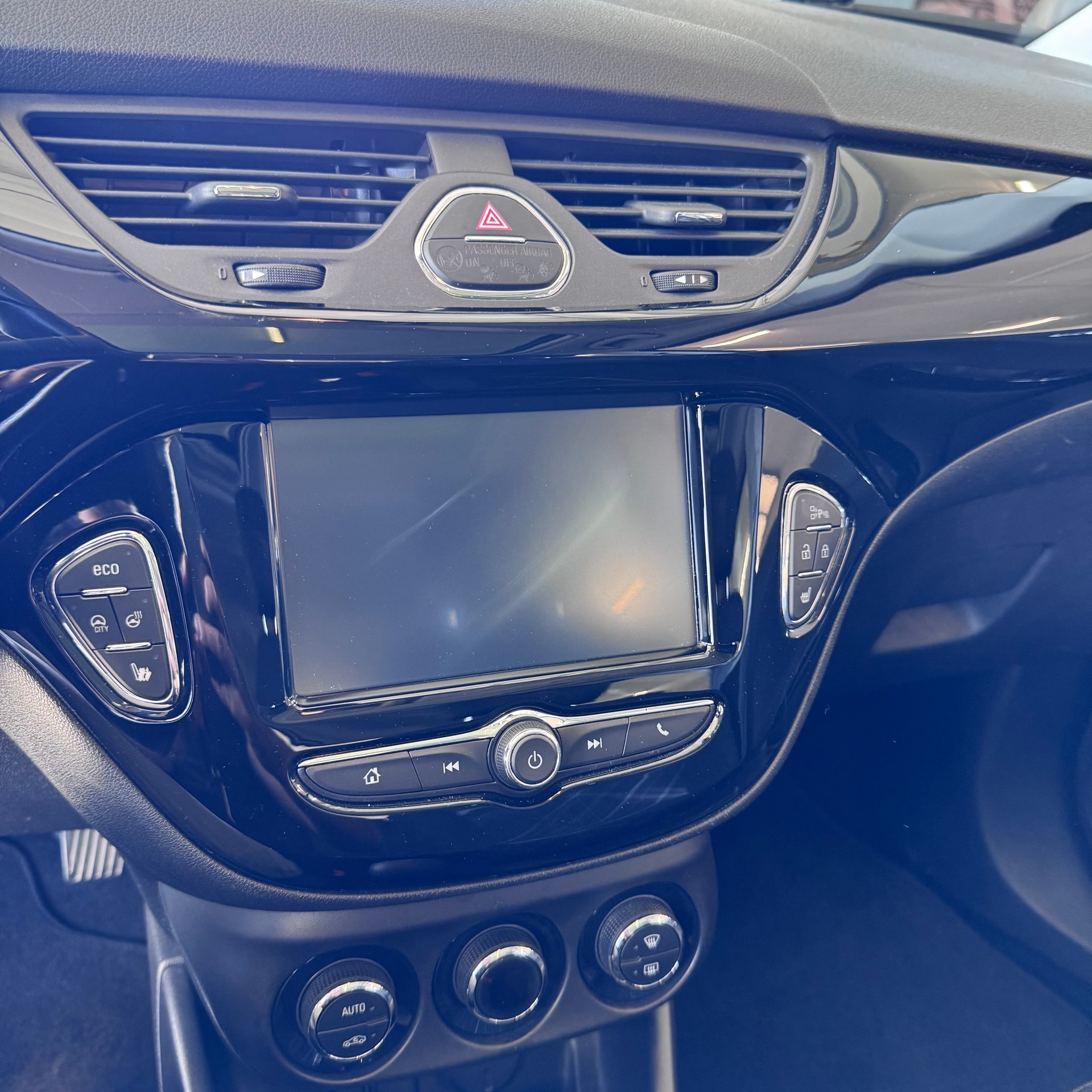 OPEL Corsa 1.0 T EcoFLEX Color Edition-image-16