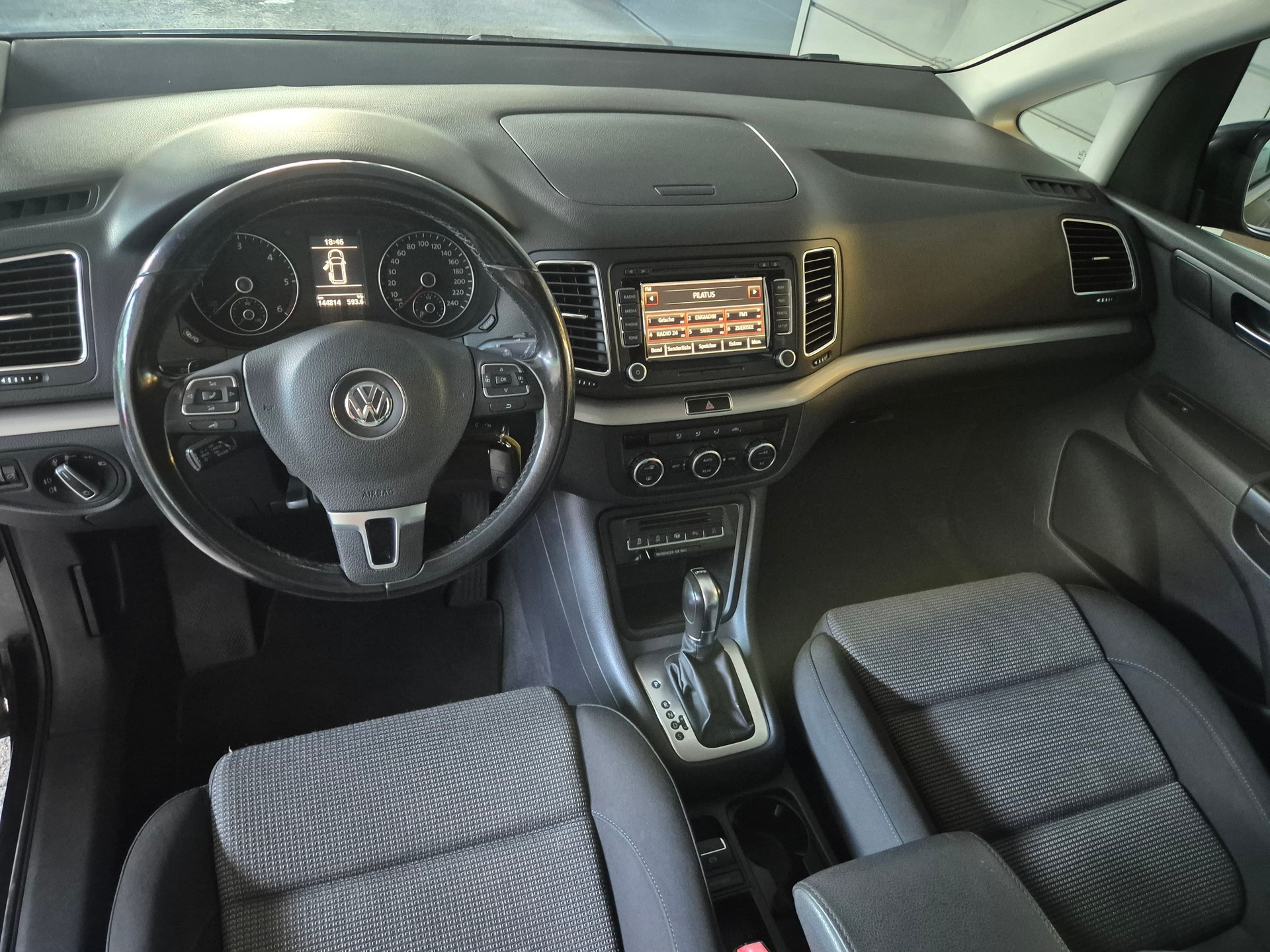 VW Sharan 2.0 TDI BMT Comfortline DSG-image-7