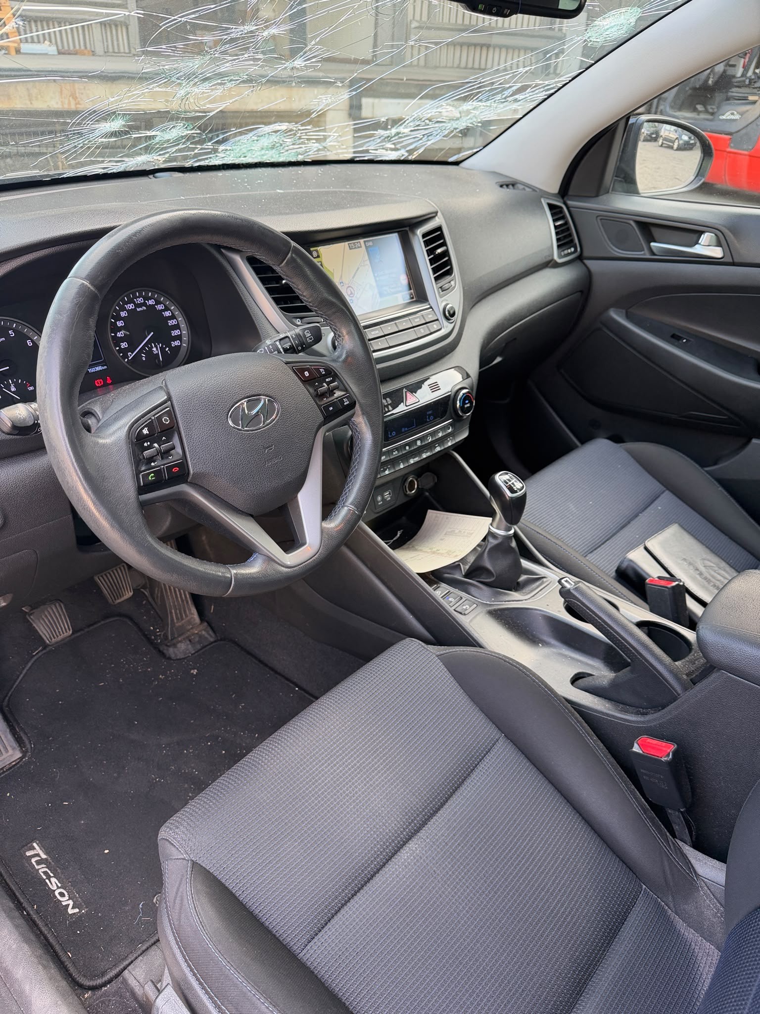 HYUNDAI Tucson 1.7 CRDI Origo 2WD-image-10