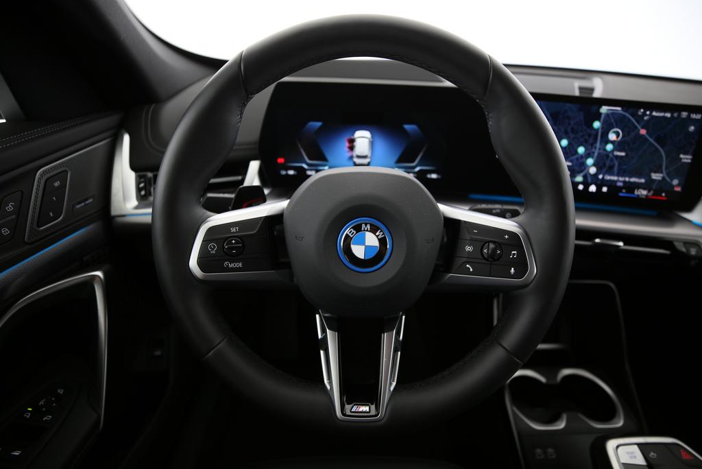 BMW iX1 U11 30 xDrive-image-7