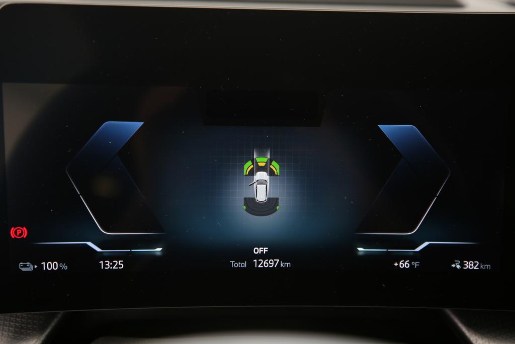BMW iX1 U11 30 xDrive-image-19