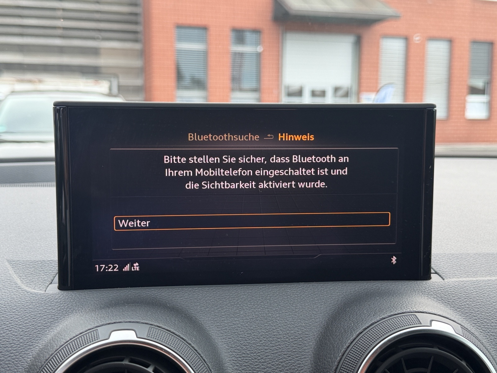 AUDI SQ2 TFSI quattro S-tronic-image-16