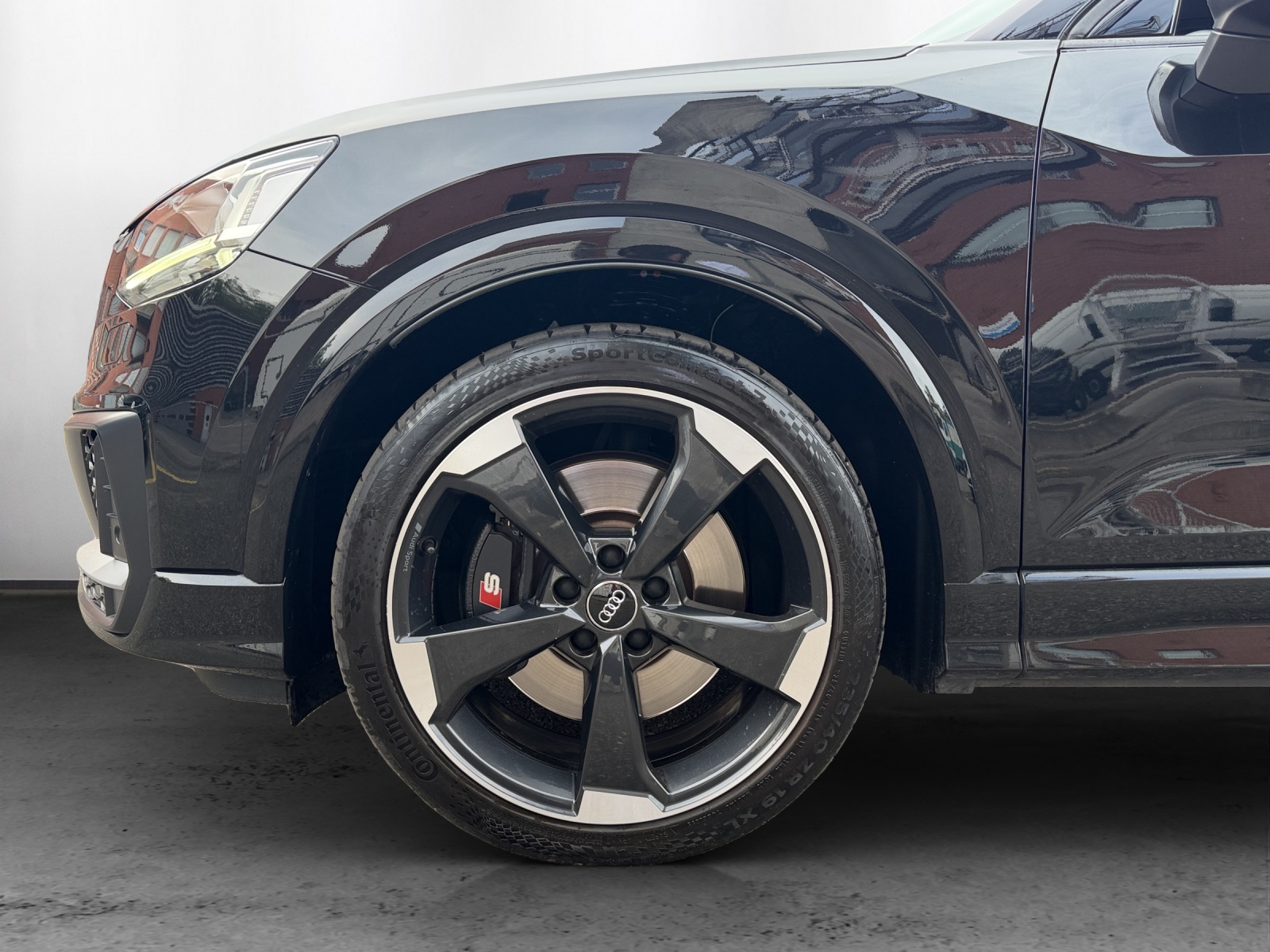 AUDI SQ2 TFSI quattro S-tronic-image-12