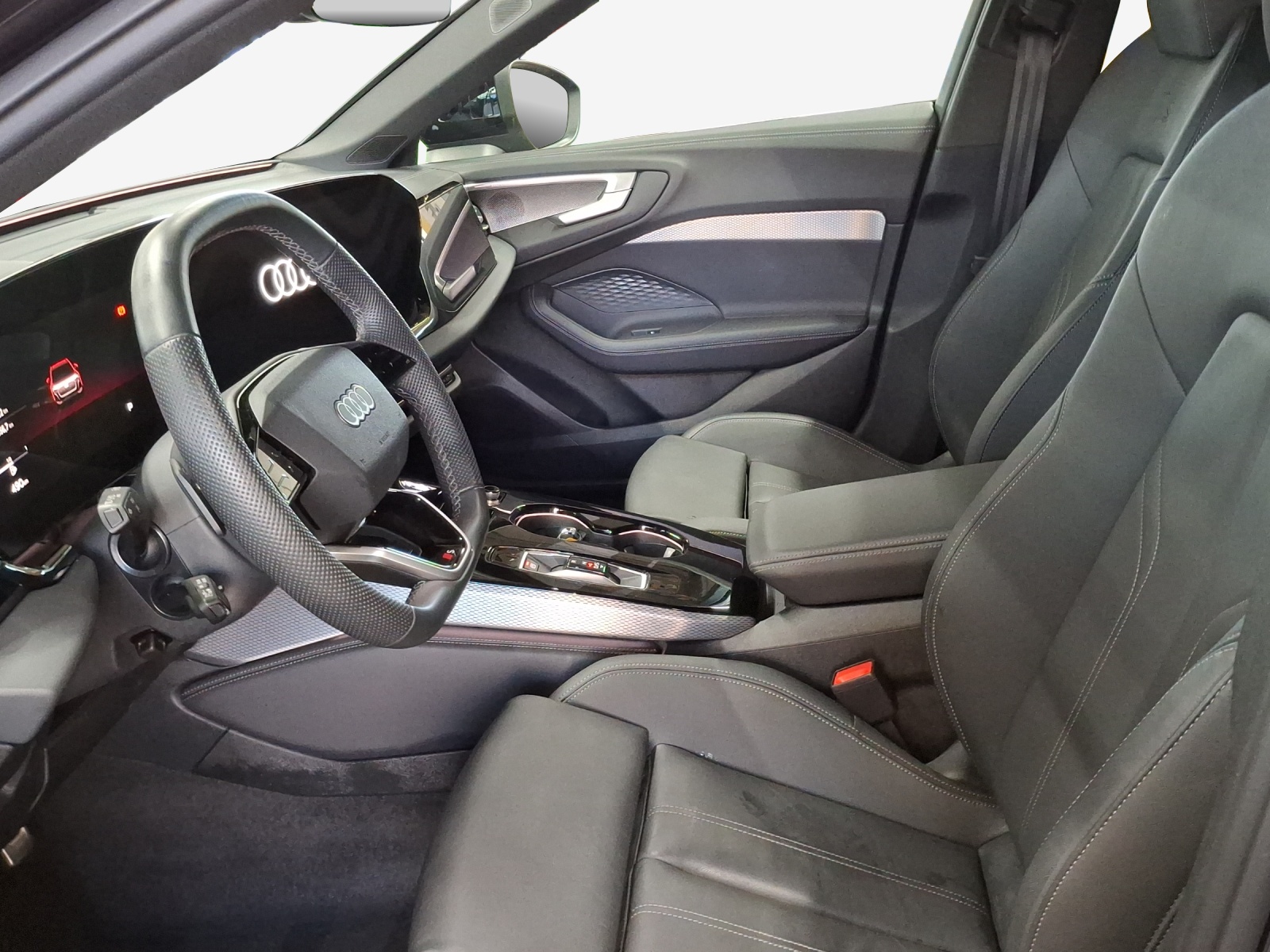AUDI A5 Avant TFSI quattro 150 kW S tronic-image-7