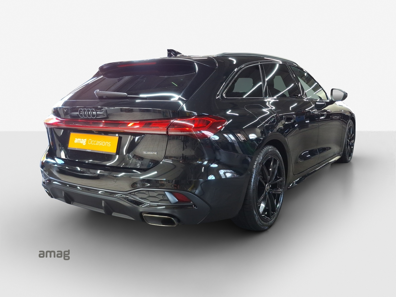 AUDI A5 Avant TFSI quattro 150 kW S tronic-image-4