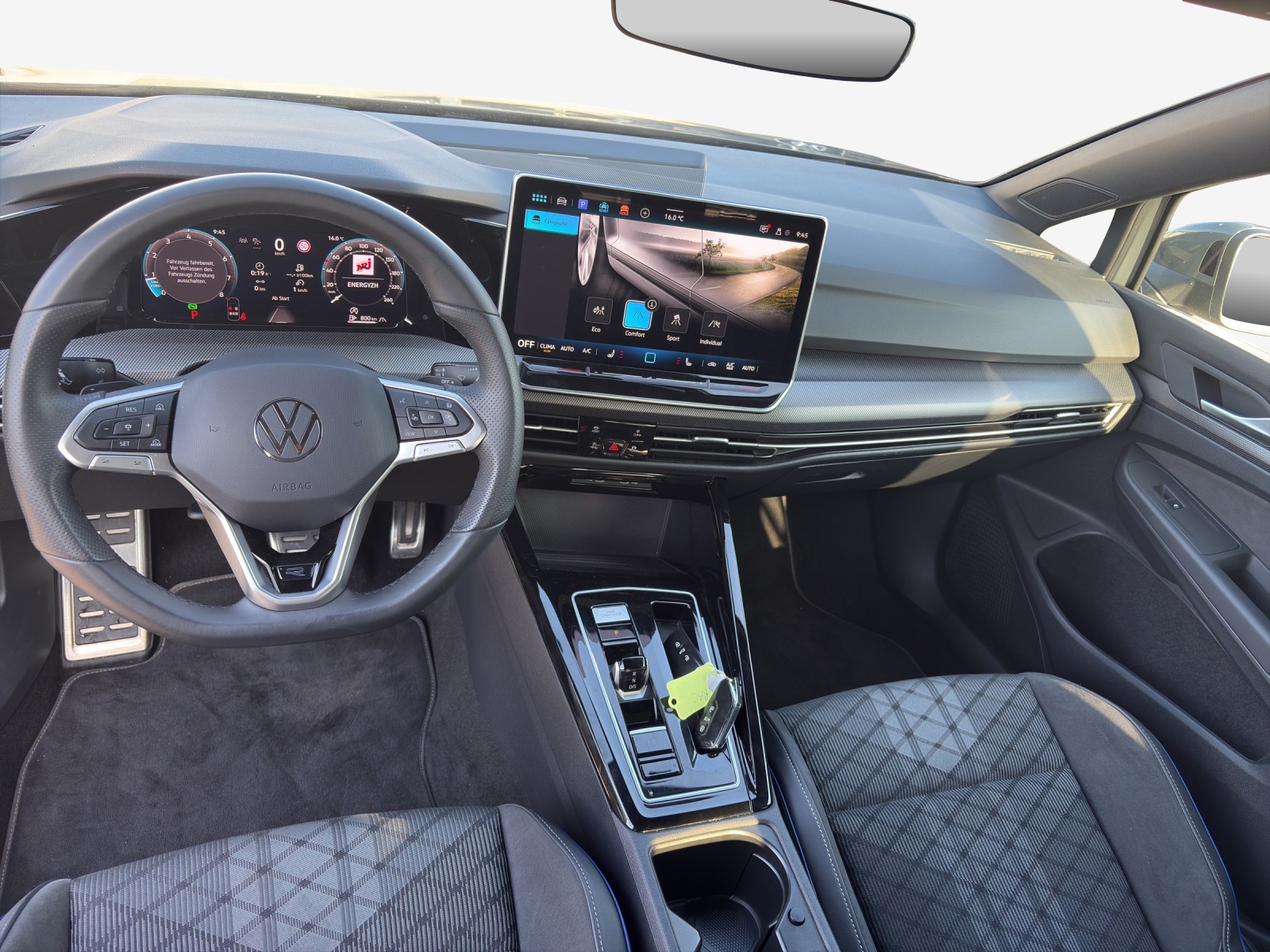 VW Golf 2.0 TSI R-Line DSG 4 Motion-image-10