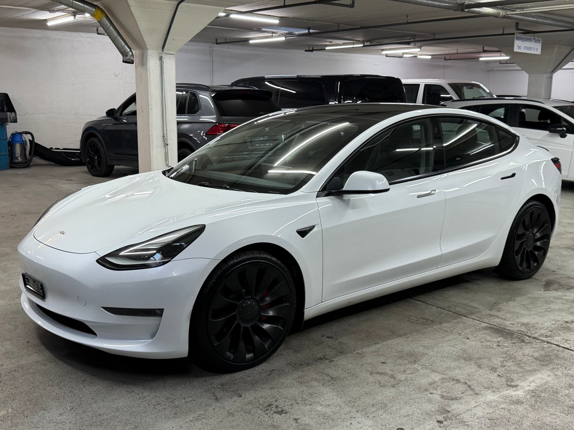 TESLA Model 3 Performance Dual Motor AWD LONG RANGE-image-0
