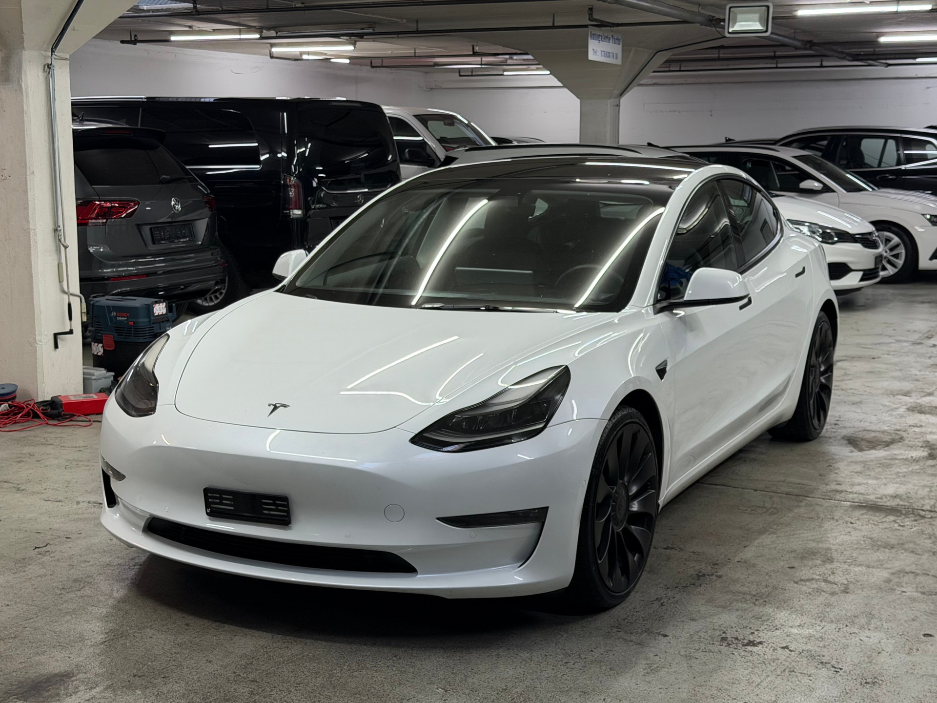 TESLA Model 3 Performance Dual Motor AWD LONG RANGE-image-3