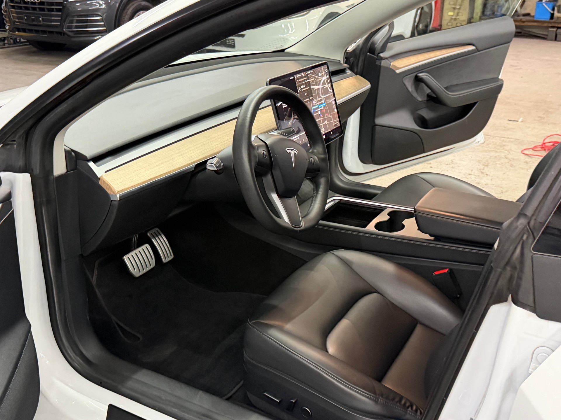 TESLA Model 3 Performance Dual Motor AWD LONG RANGE-image-10